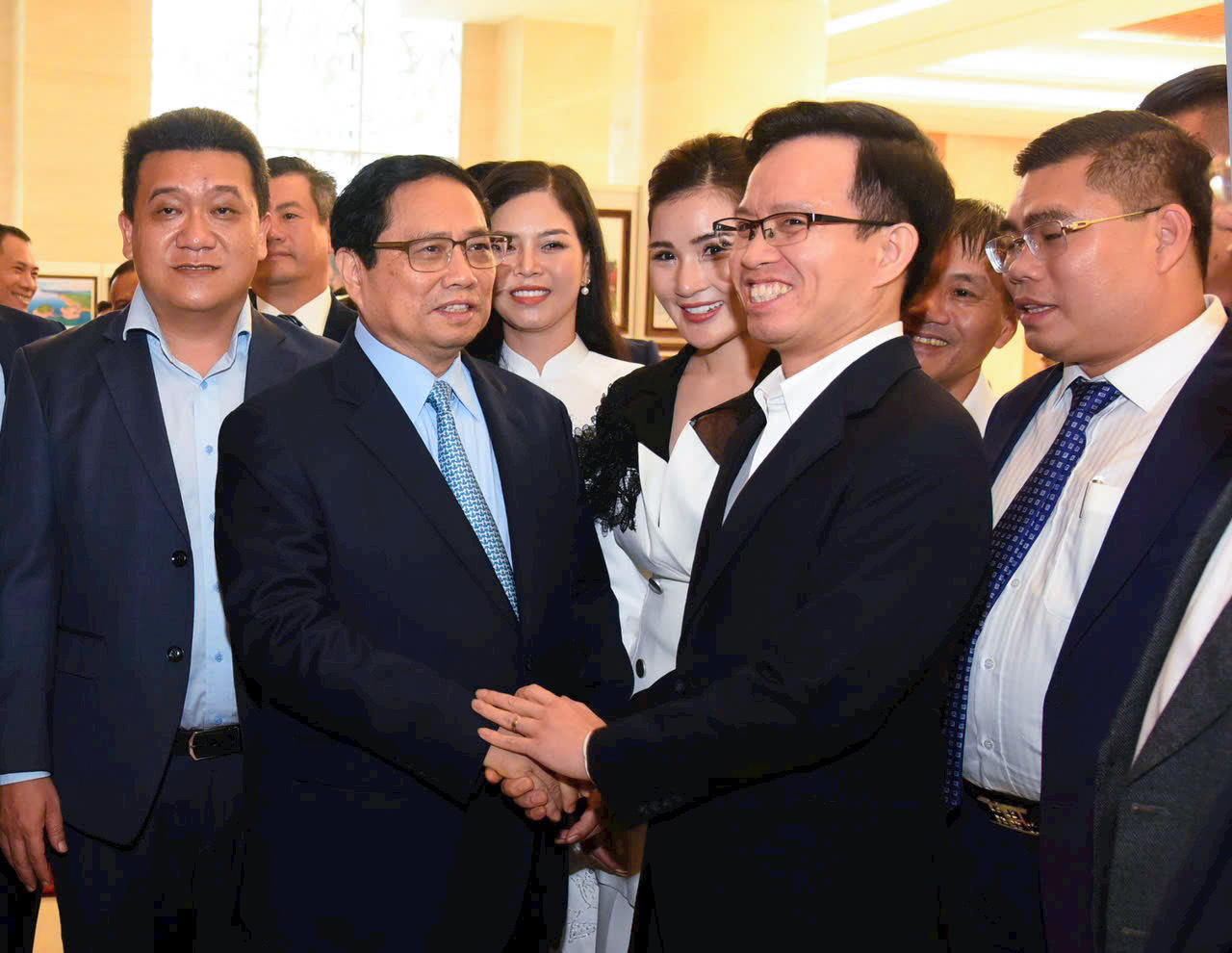 Tập đoàn Hồ Gươm tham gia buổi gặp mặt đại diện doanh nhân Việt Nam cùng Thường trực Chính phủ – Thủ tướng Phạm Minh Chính