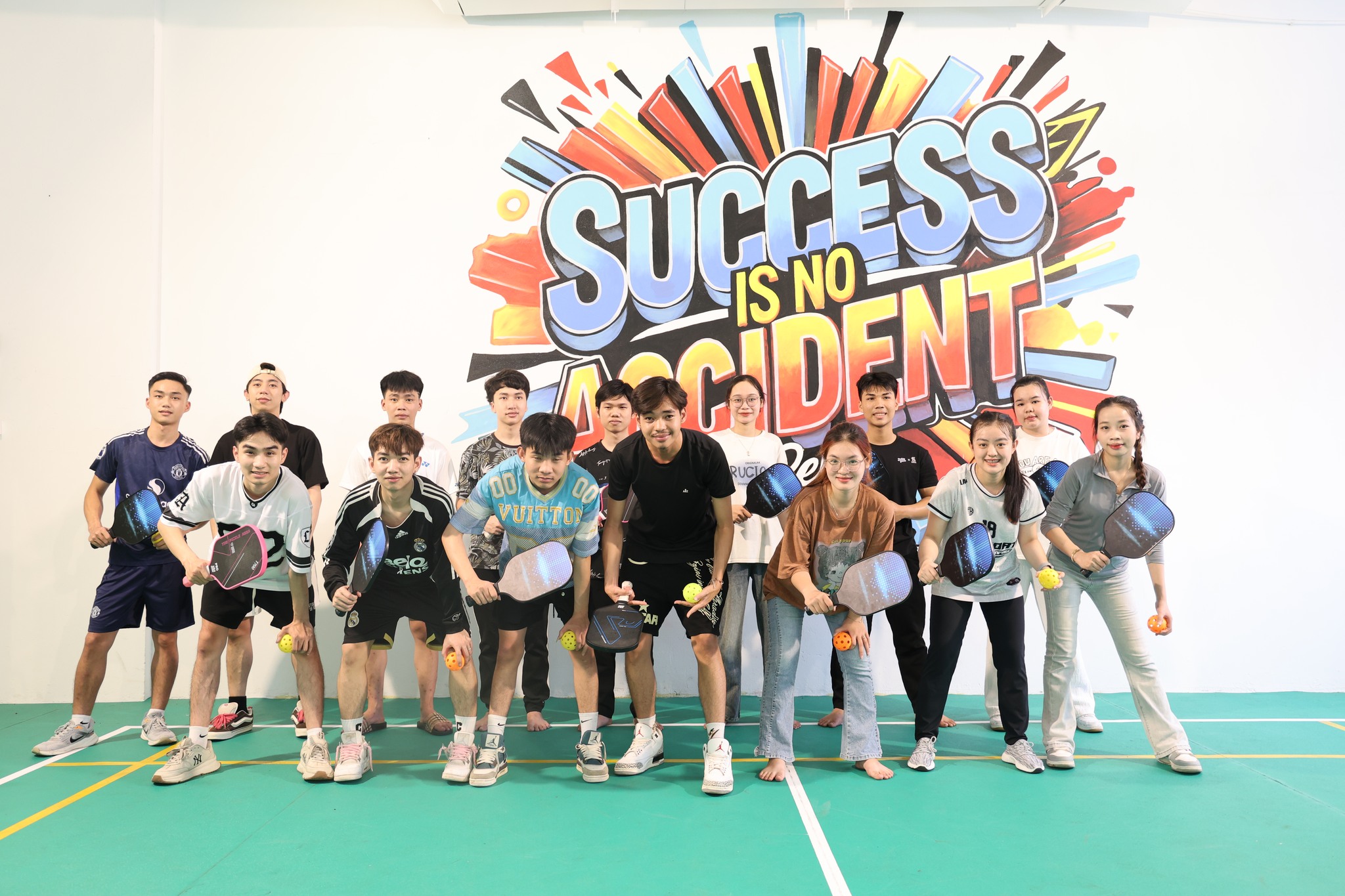 Trải nghiệm bộ môn Pickleball trong giờ học Thể chất tại Đại học Trưng Vương