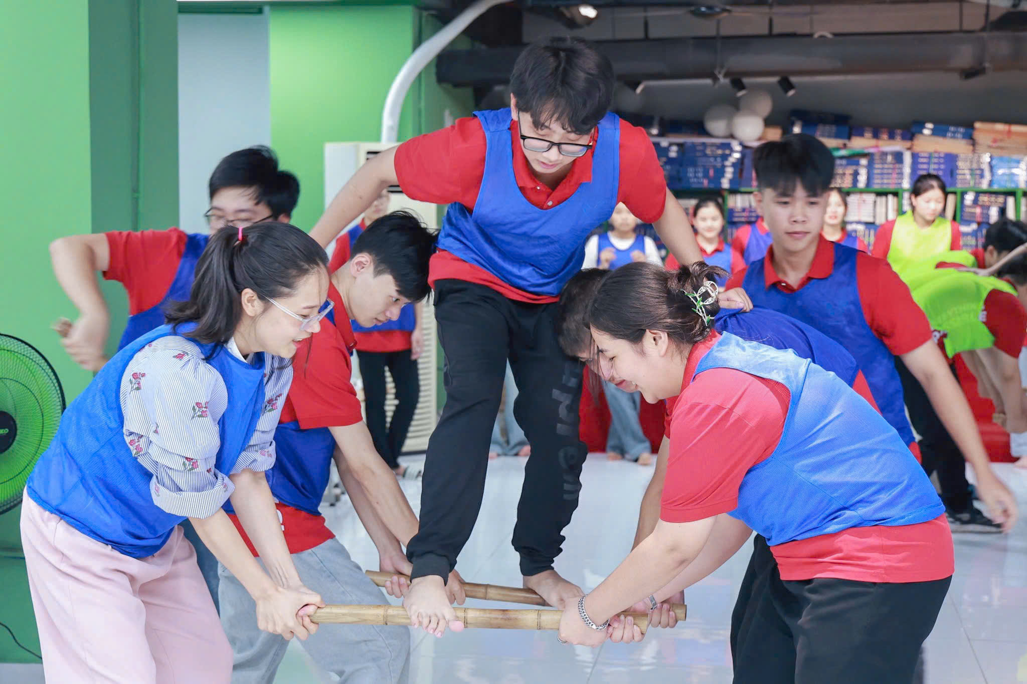 Team building K15 TV-UNI: Hoạt động gắn kết và tinh thần đồng đội