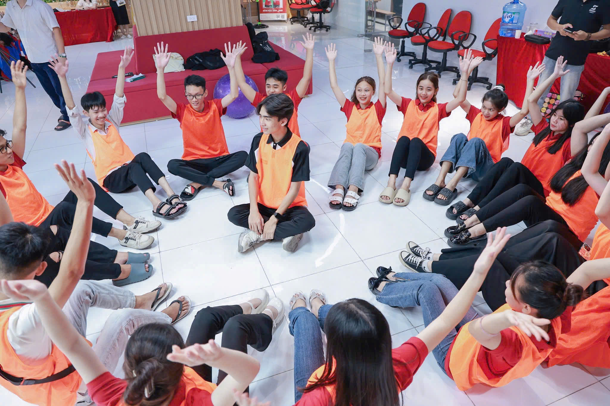 Team building K15 TV-UNI: Hoạt động gắn kết và tinh thần đồng đội